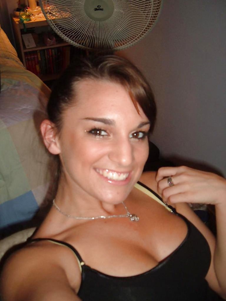 Sex Priscilla Selfshots image