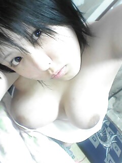 Sex Young japanese girls who love to show 6 image