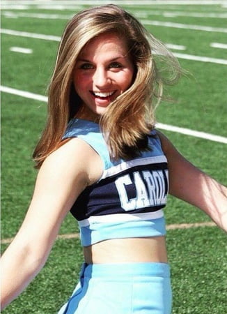Cheerleader Milf Uniform Stepmom Porn - Cheerleader CreepShots - 8 Pics | xHamster