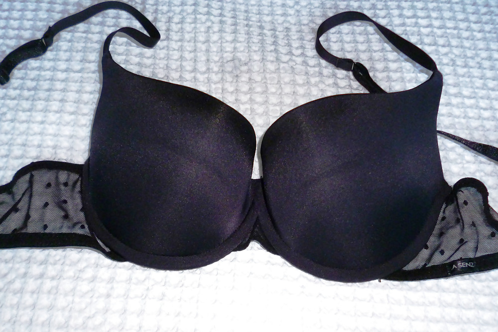 Sex Small tits teens in bras image