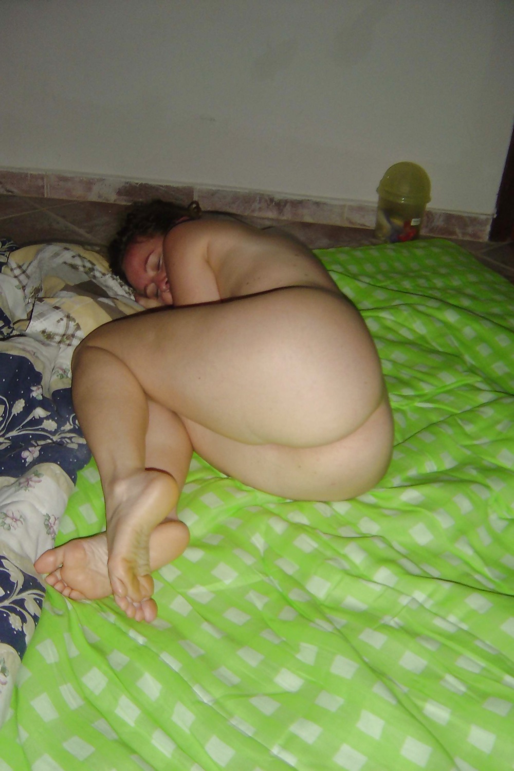 Sex Brunette posing for her boyfriend image