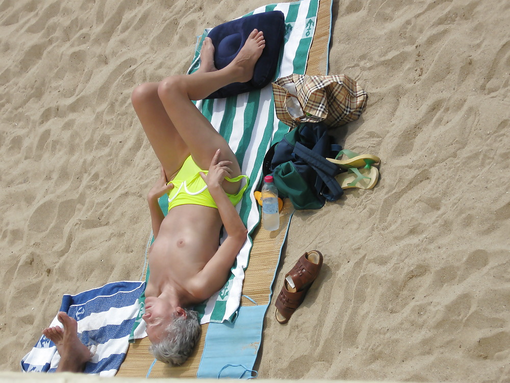 Sex Beach babes image