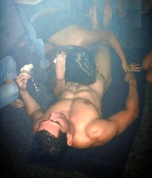 Sex Male Strippers CFNM (real parties) 8 image