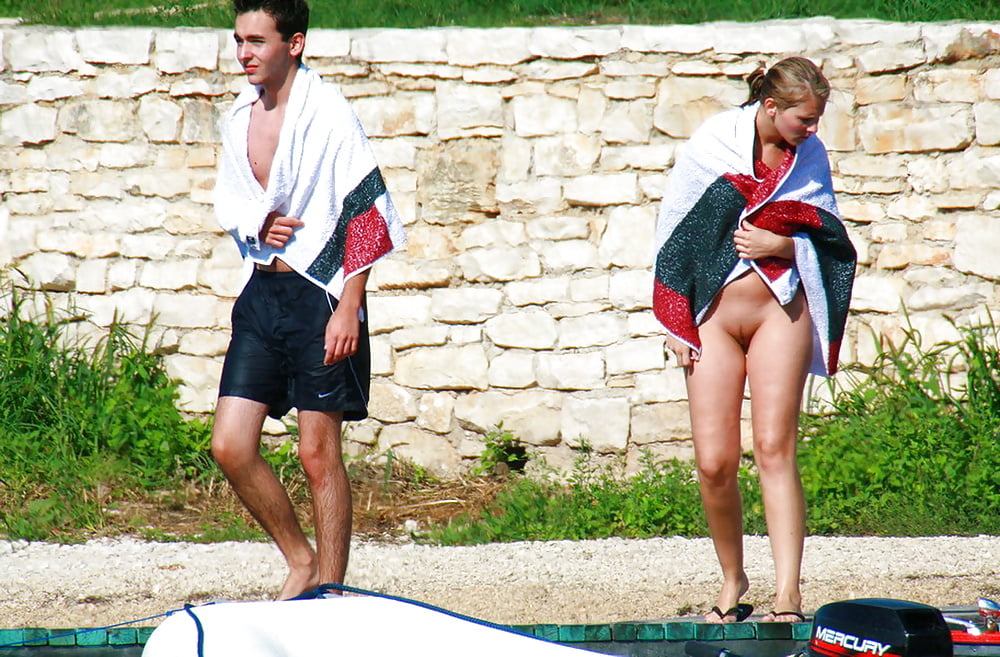 Sex young voyeur image