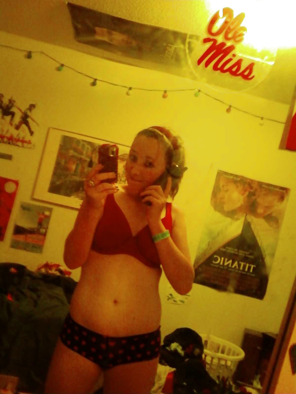 Sex Self shot - Amateur girl #127 image