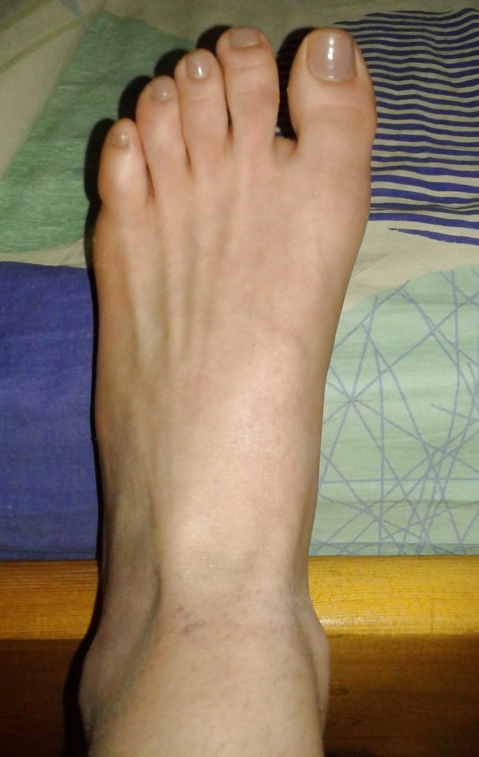 Sex Vana's sexy feet (part 2) image