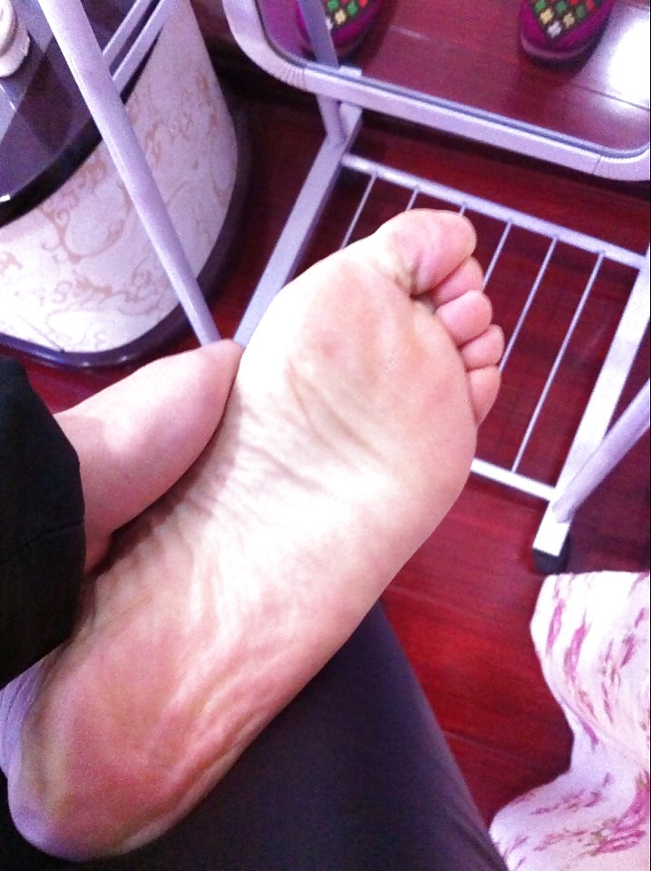 Sex (3) My asian GF's feet, toes and soles! Chinese foot fetish! image