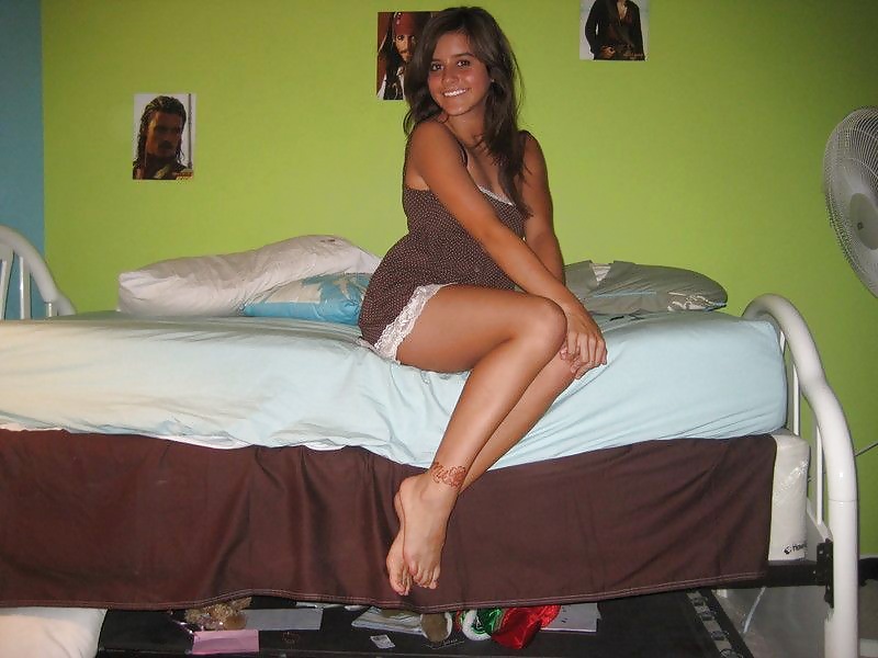 Sex Hot latina teen with tanlines image