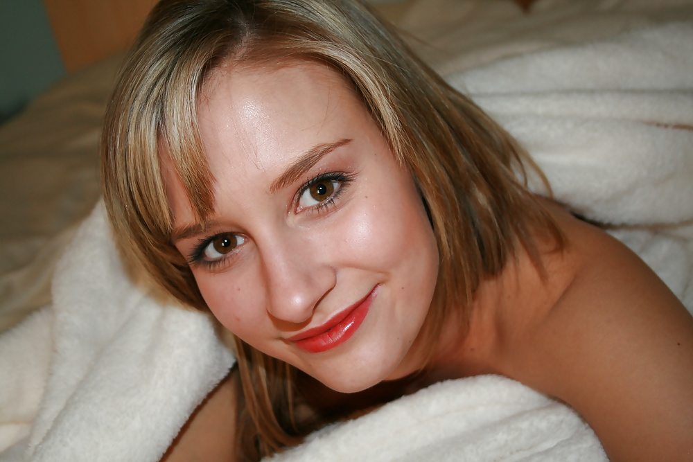 Sex hot little santa girl image