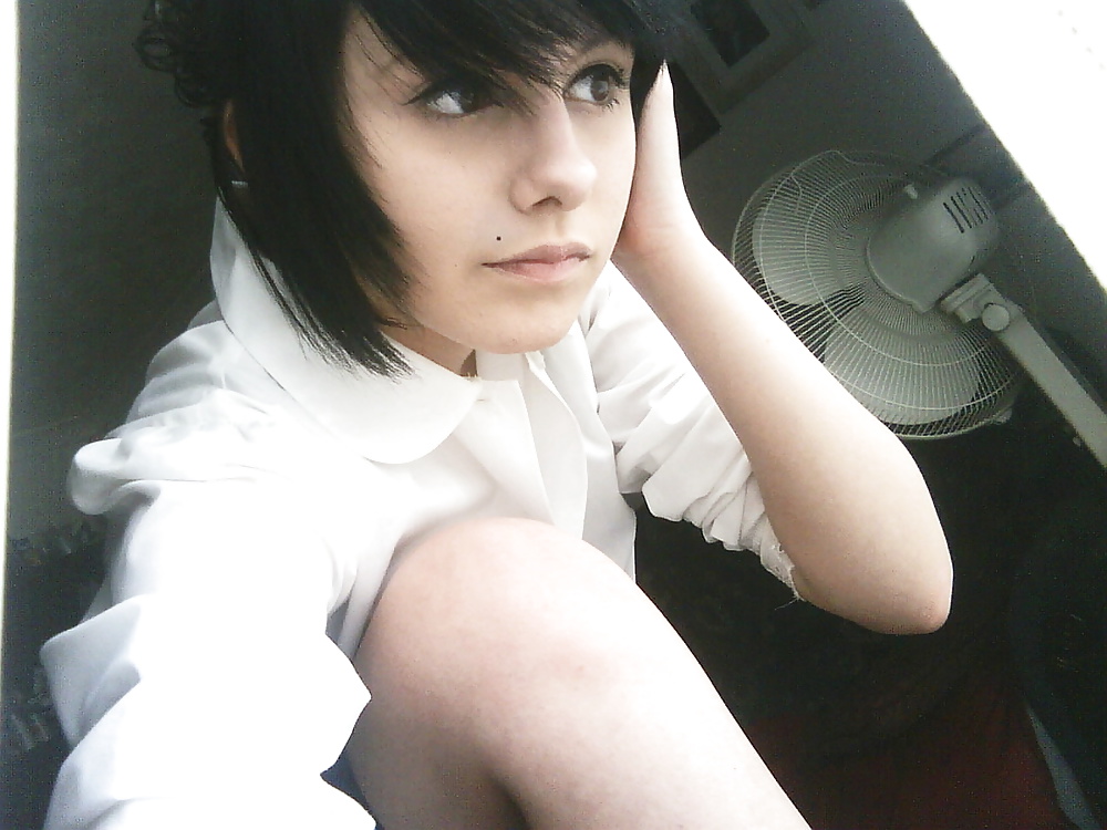 Sex Cute Emo girl from Belgium image
