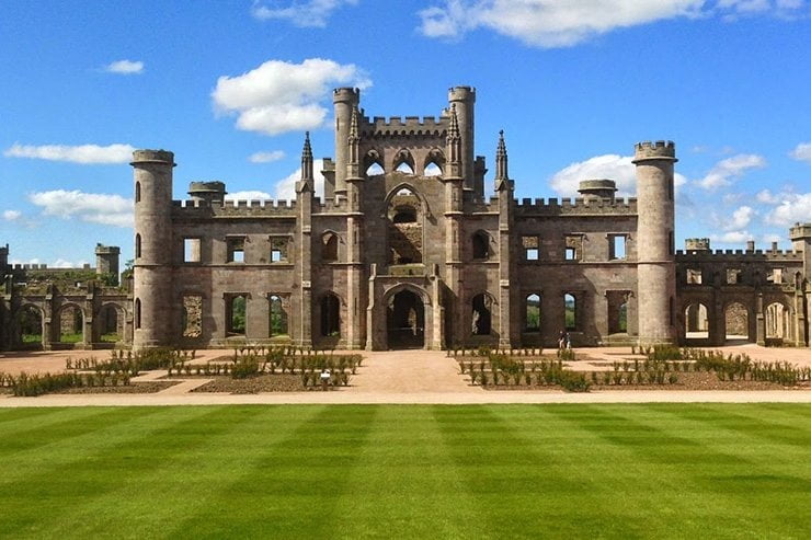 Castles where I loved to run naked around with you- 8 Photos 