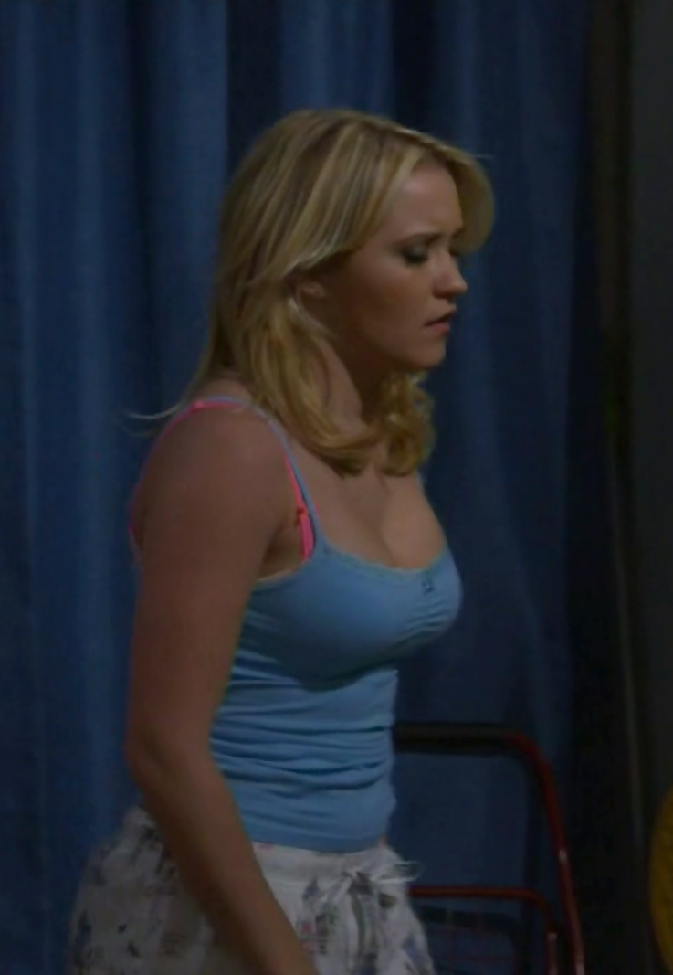 Sexy Blonde Emily Osment Reals And Fakes Gallery 80 Immagini