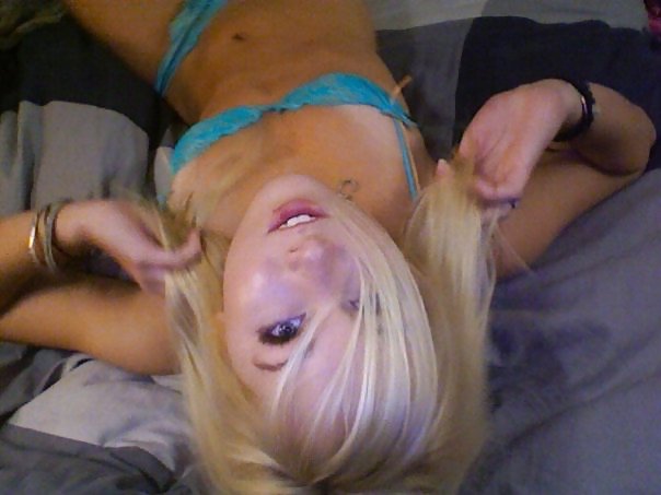 Sex Blond Teen Girl with amazing body Selfshot 2of3 image