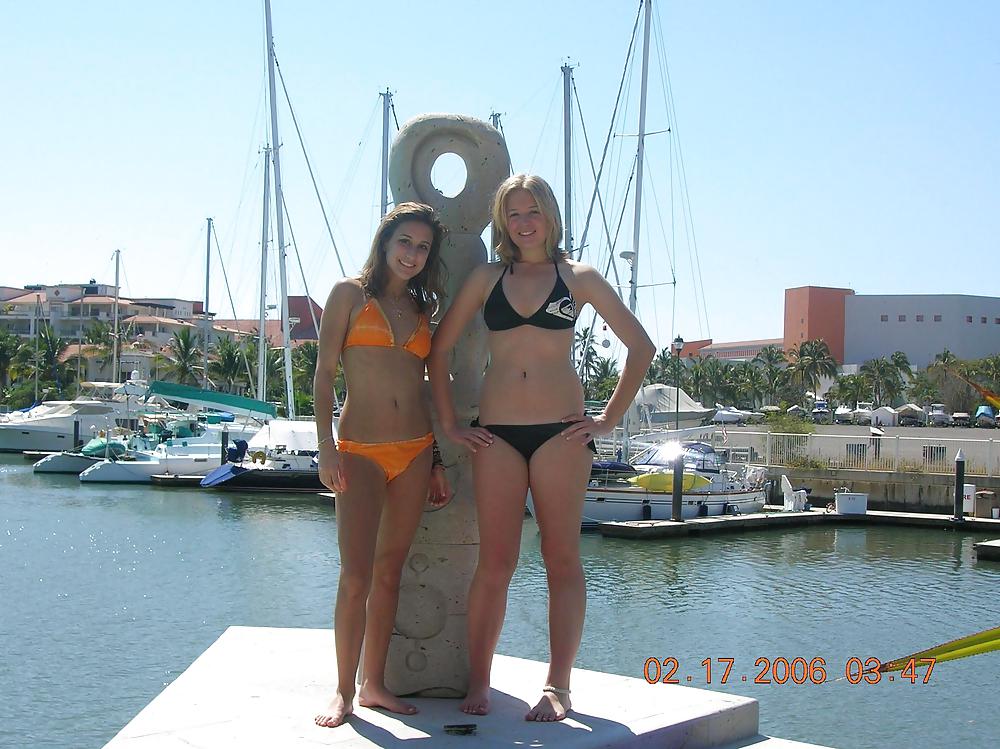 Sex Bikinigirls 29 (two girls special) image