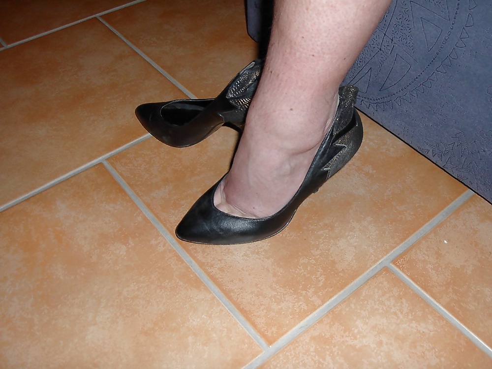 Sex Nice Feet and High Heels and Toes Vol.4 image