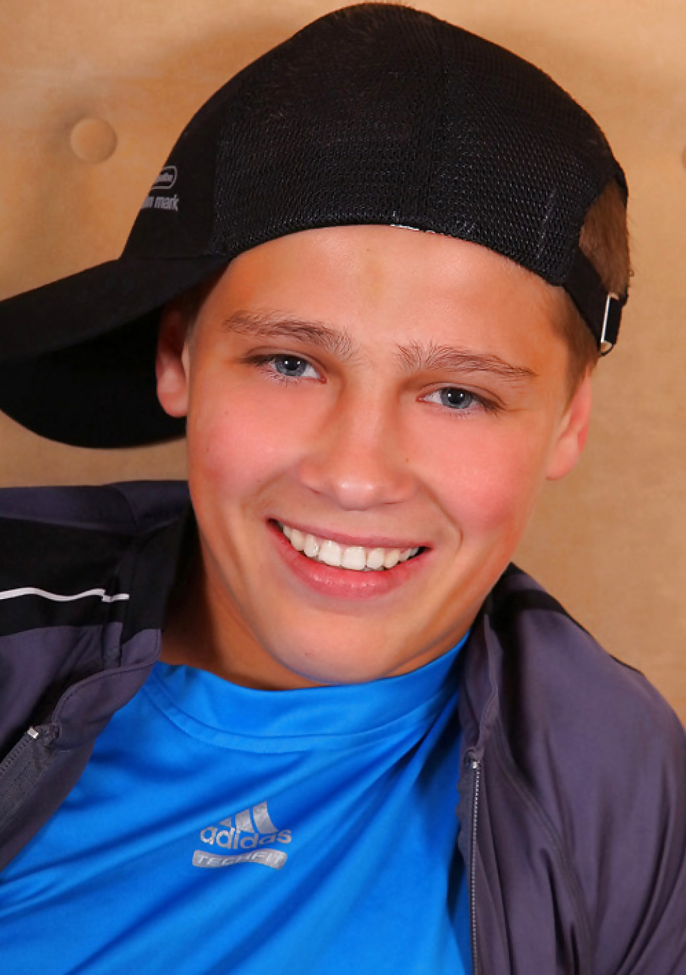 Sex He know he is a bitch image