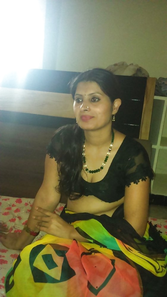 Sex Chandini Maarwadi aunty image
