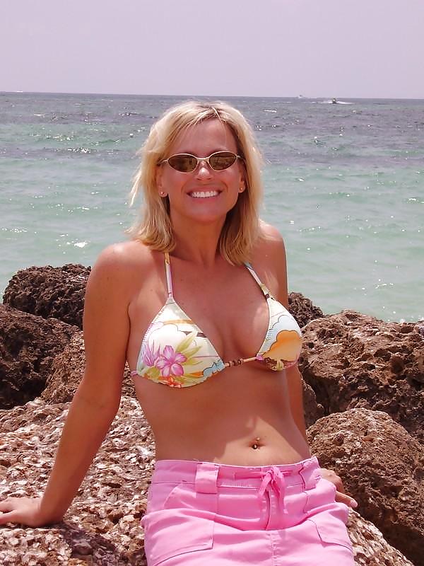 Sex crown lean image