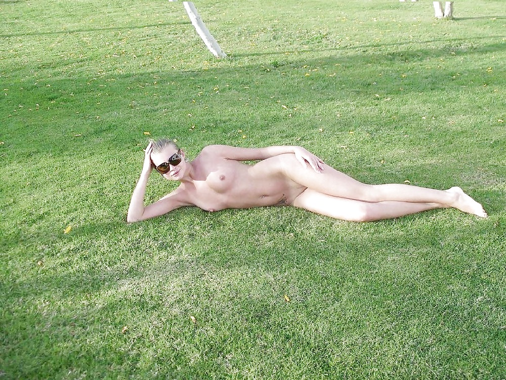 Sex Naked in nature and in public. image
