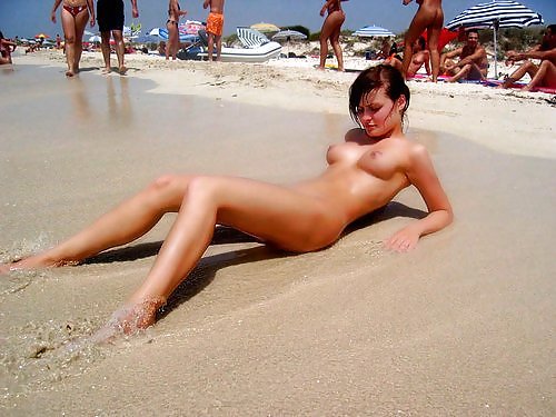Sex Beach girls 15. image