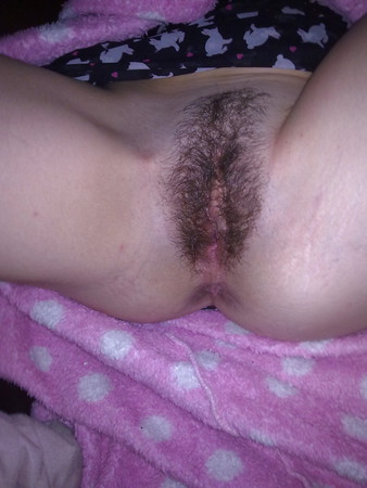 kelly now hairy