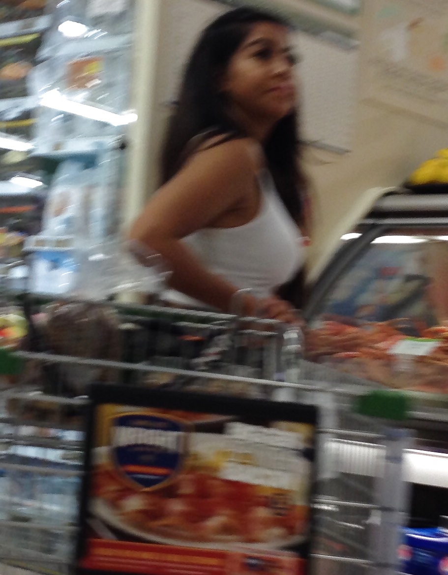 Sex Super curvy and sexy Arabian Milf image