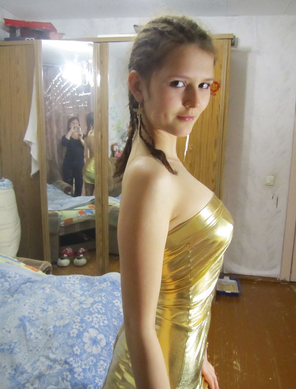 Sex Sexy Russian Redhead showing her beauty image