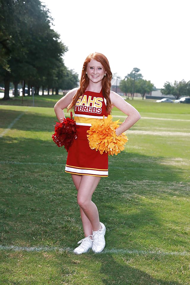 Sex FB Redhead Cumslut (What would you do) image