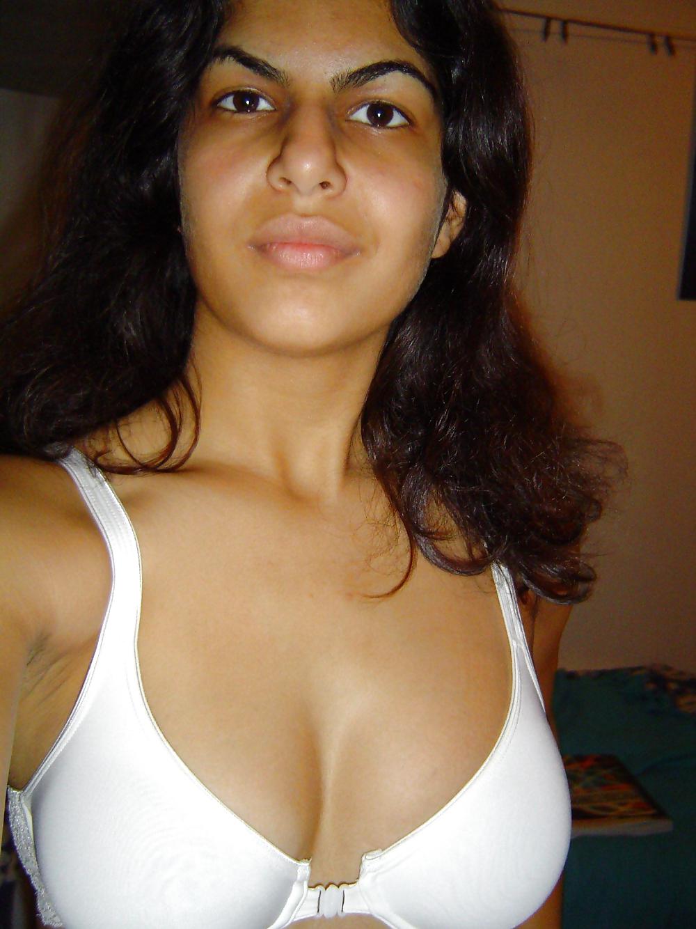 Indian College Girl In Usa Desi 8 Pics Xhamster