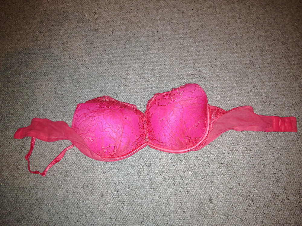 Sex My GF's Bra's image