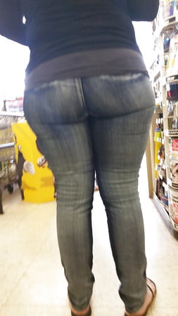 candid ass in tight jeans vpl