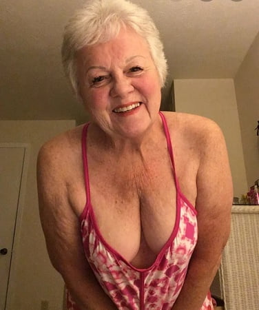 milfs and grannies         