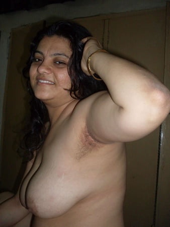 sexy desi bhabhi hottest feagure         