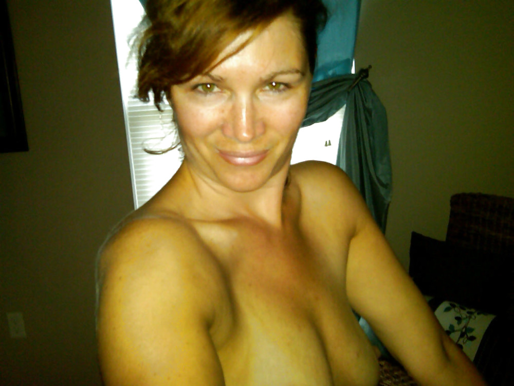 Sex Self Shot Milf 2 image