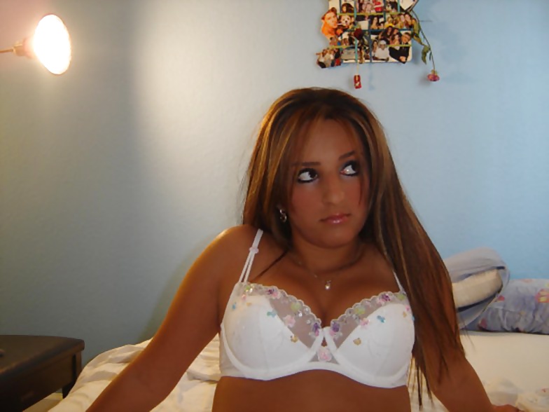 Sex Pretty Amateur Teen Carmen image