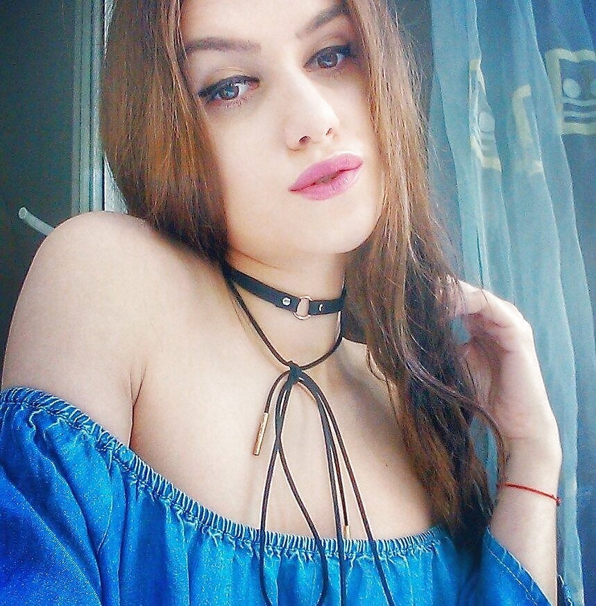 Sex Romanian Teen Slut Daniela I image