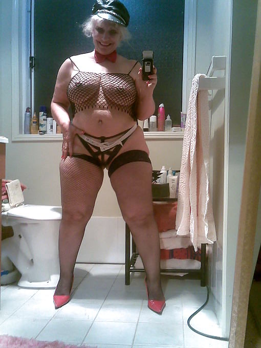 Sex Aussie Grandma...Eros21 image