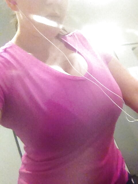 Sex Thick and Bust Slut Emma from Twitter image