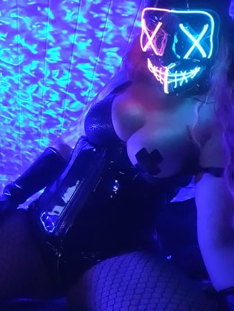 lilithvinyl free photos         