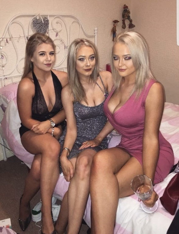 Foursome lingerie drunk snapchat