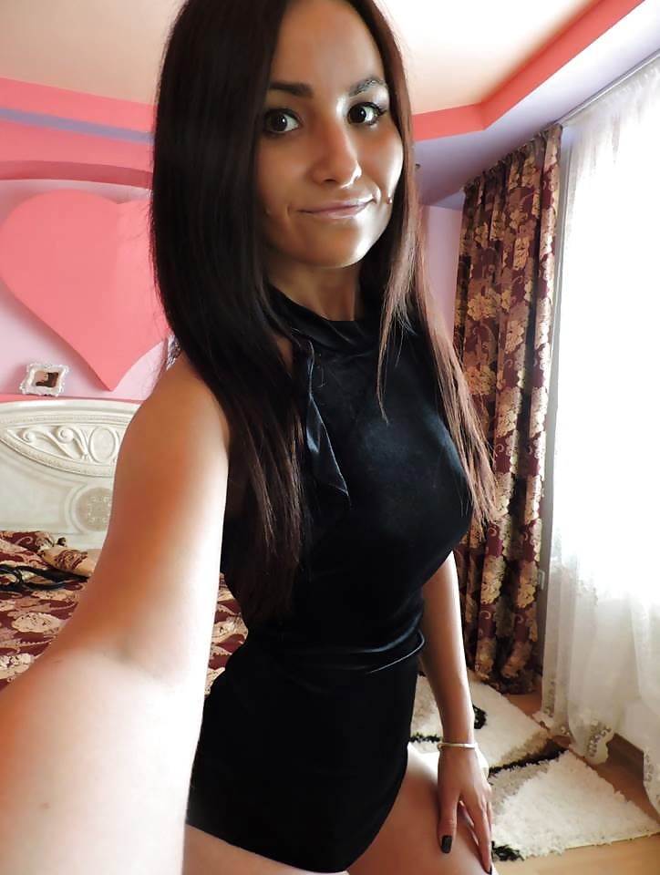 Sex Romanian Teen Slut Larisa M 3 image