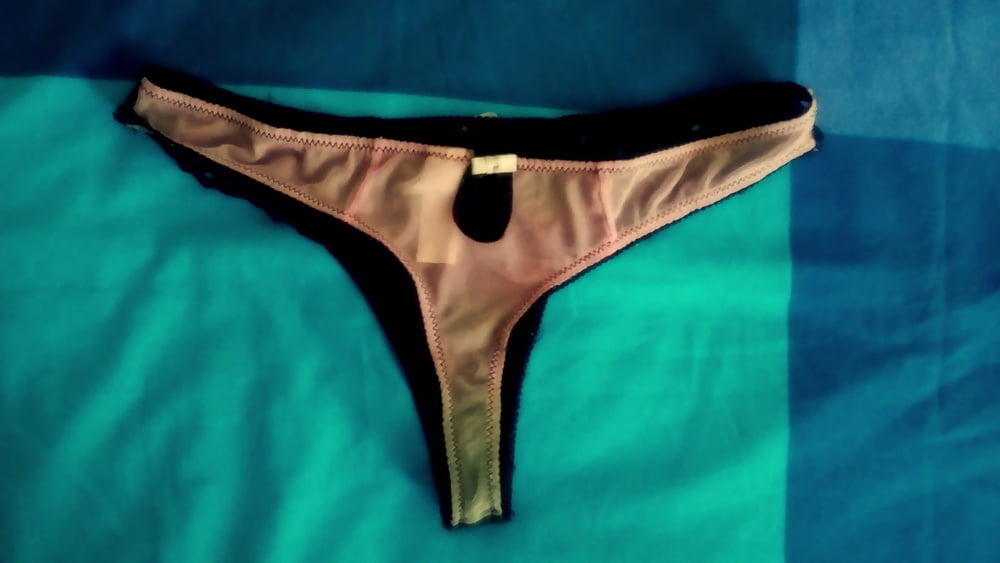 Sex Tangas de mi amiga Mariana de visita image