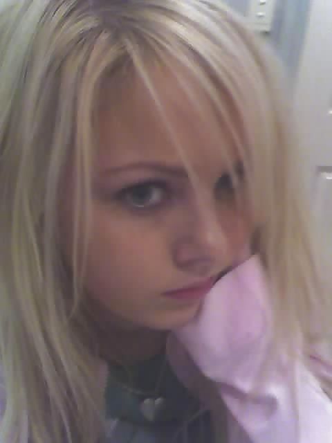 Sex Blonde Webcam Babe image