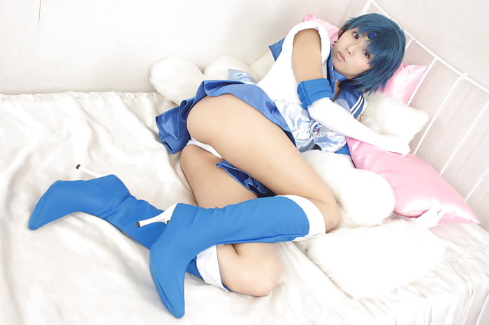 Sex sexy Sailor Mercury Cosplay image