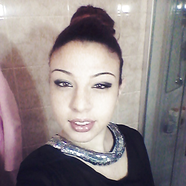 Sex Amatoriale Troie Amateur Bitch image