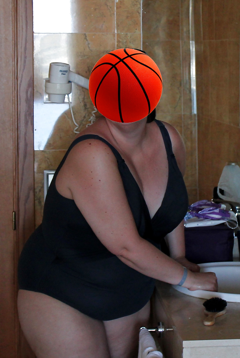 Sex My bbw wife in swimsuit image