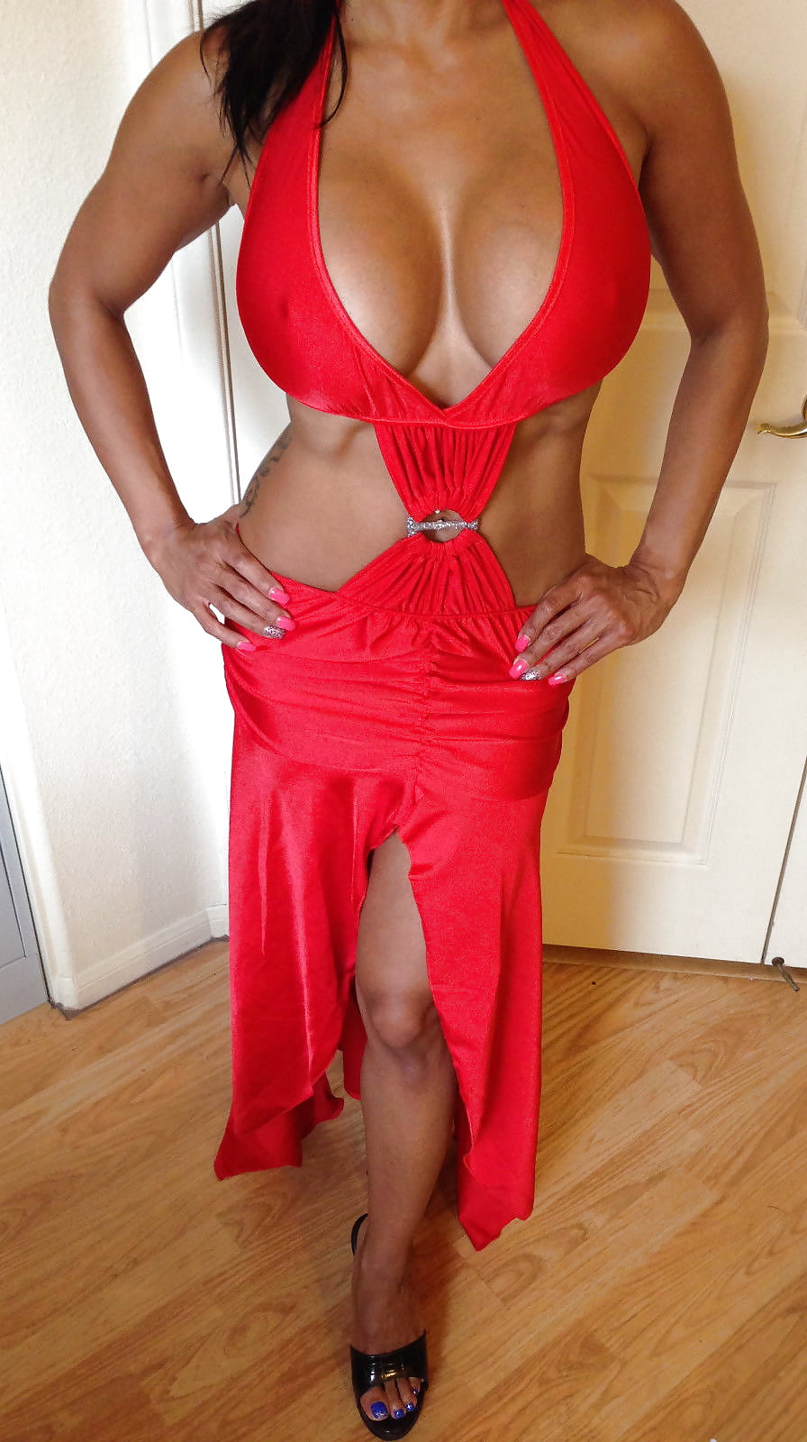 Sex Busty eBay Seller #12 image