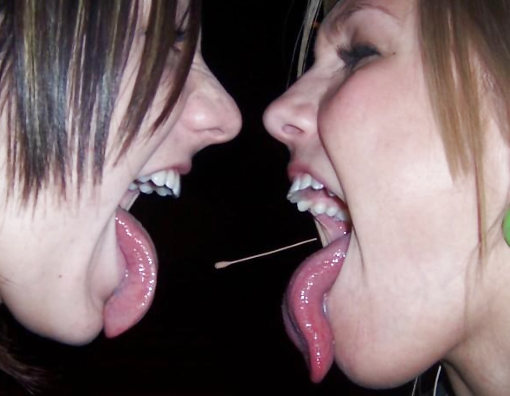 Sex show me your tongue image