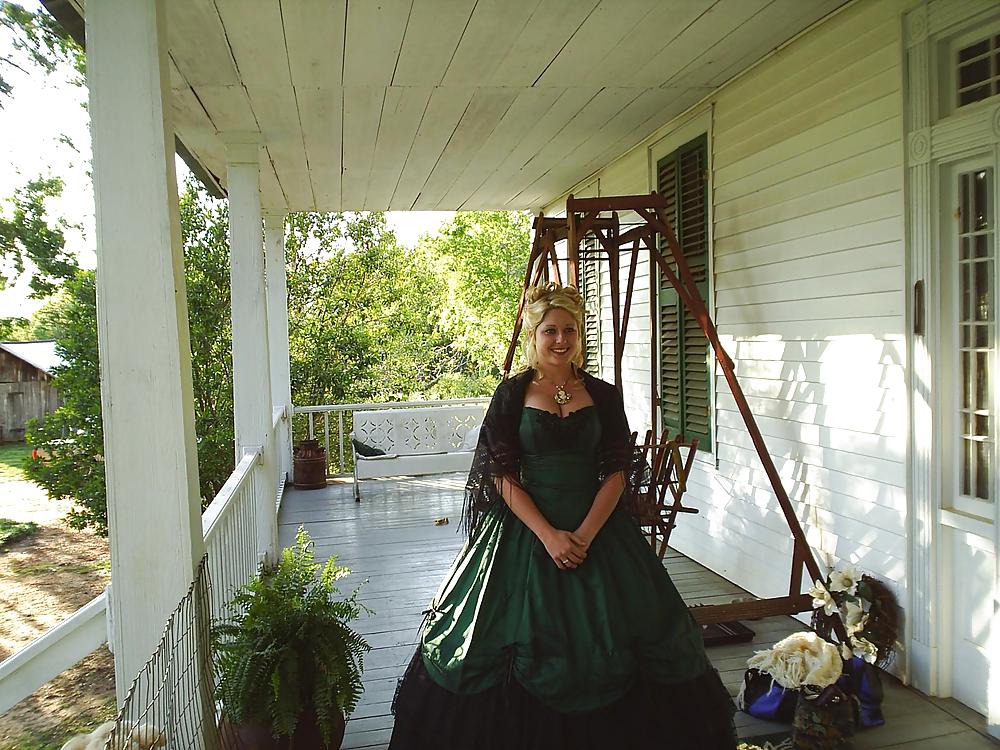 Sex SmutDates.com Username 'TaraMay69' image