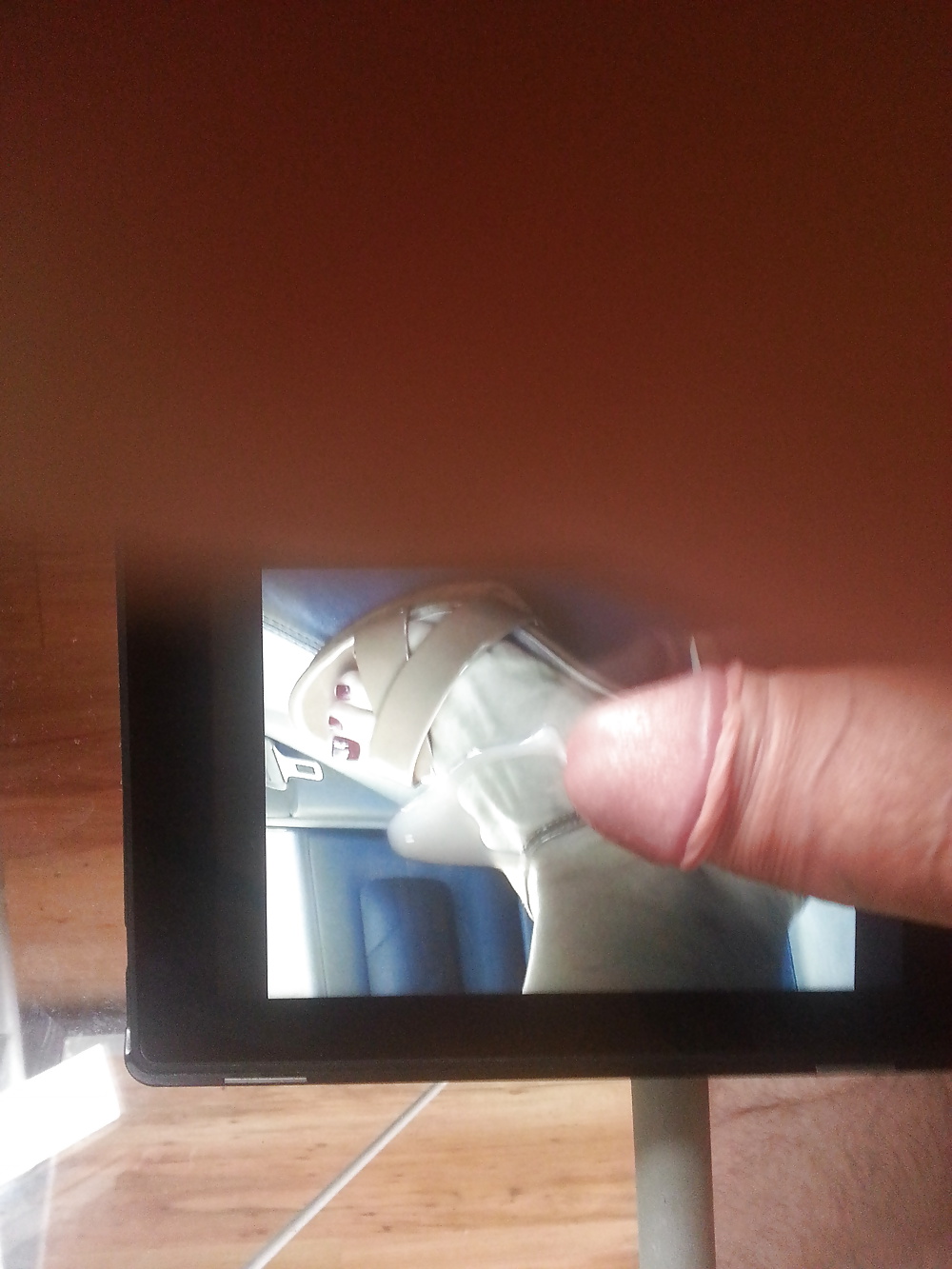 Sex Cum Tribute PlatformHighHeels image